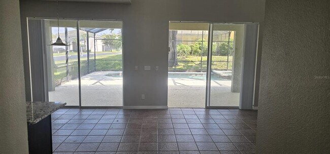 Building Photo - 8500 Palm Harbor Dr