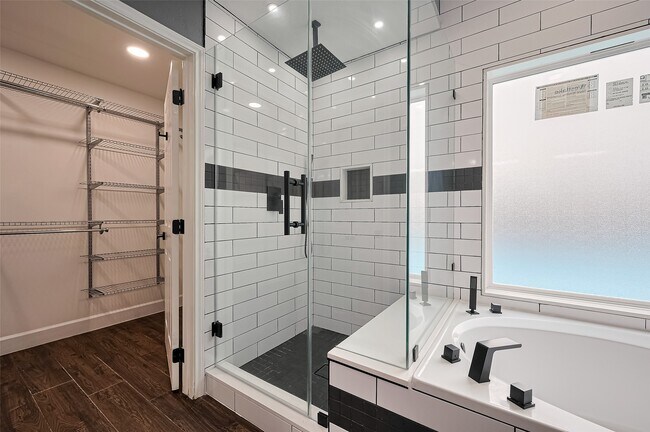 Building Photo - 3527 Bramble Fern Pl