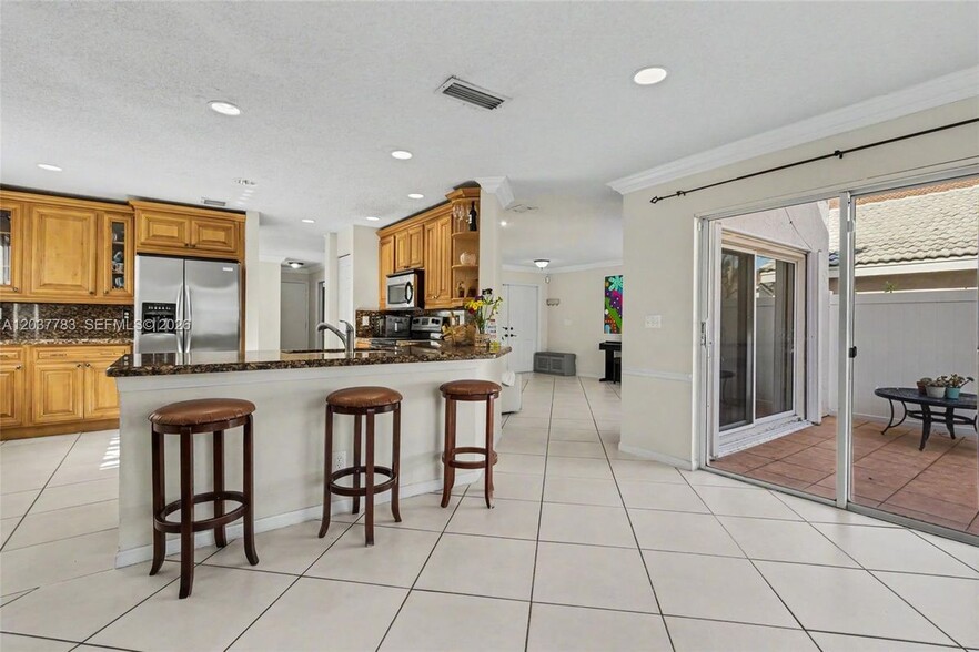 Building Photo - 17367 SW 20th Ct