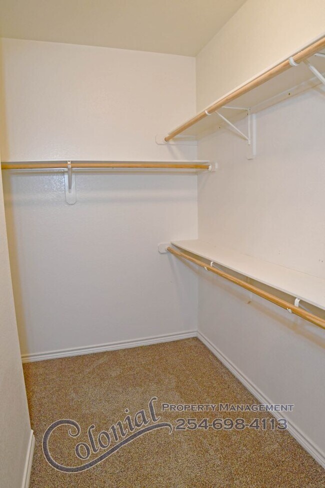 Building Photo - AVAILABLE SOON!