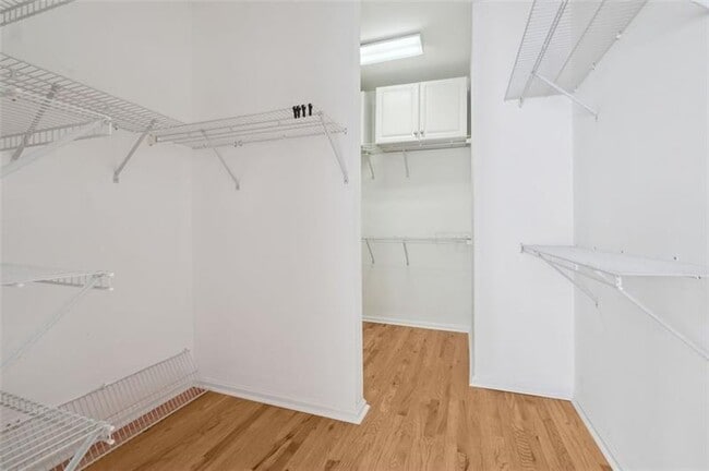 Building Photo - 1400 Prestige Valley Dr