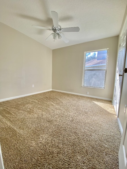 Building Photo - 3111 Crane's Cove Loop