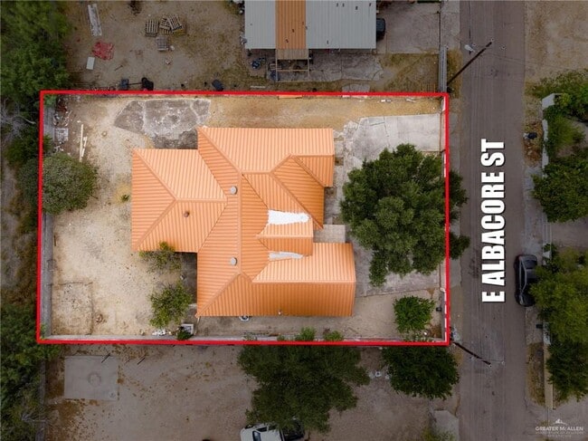 Building Photo - 20 Albacore St
