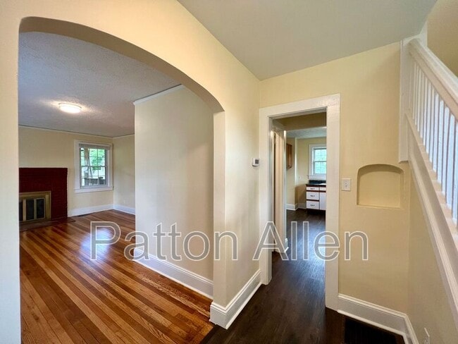 Building Photo - 145 Blanton St