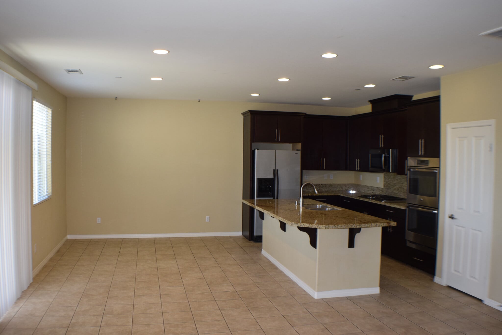 Building Photo - 32436 Shadow Canyon Trl