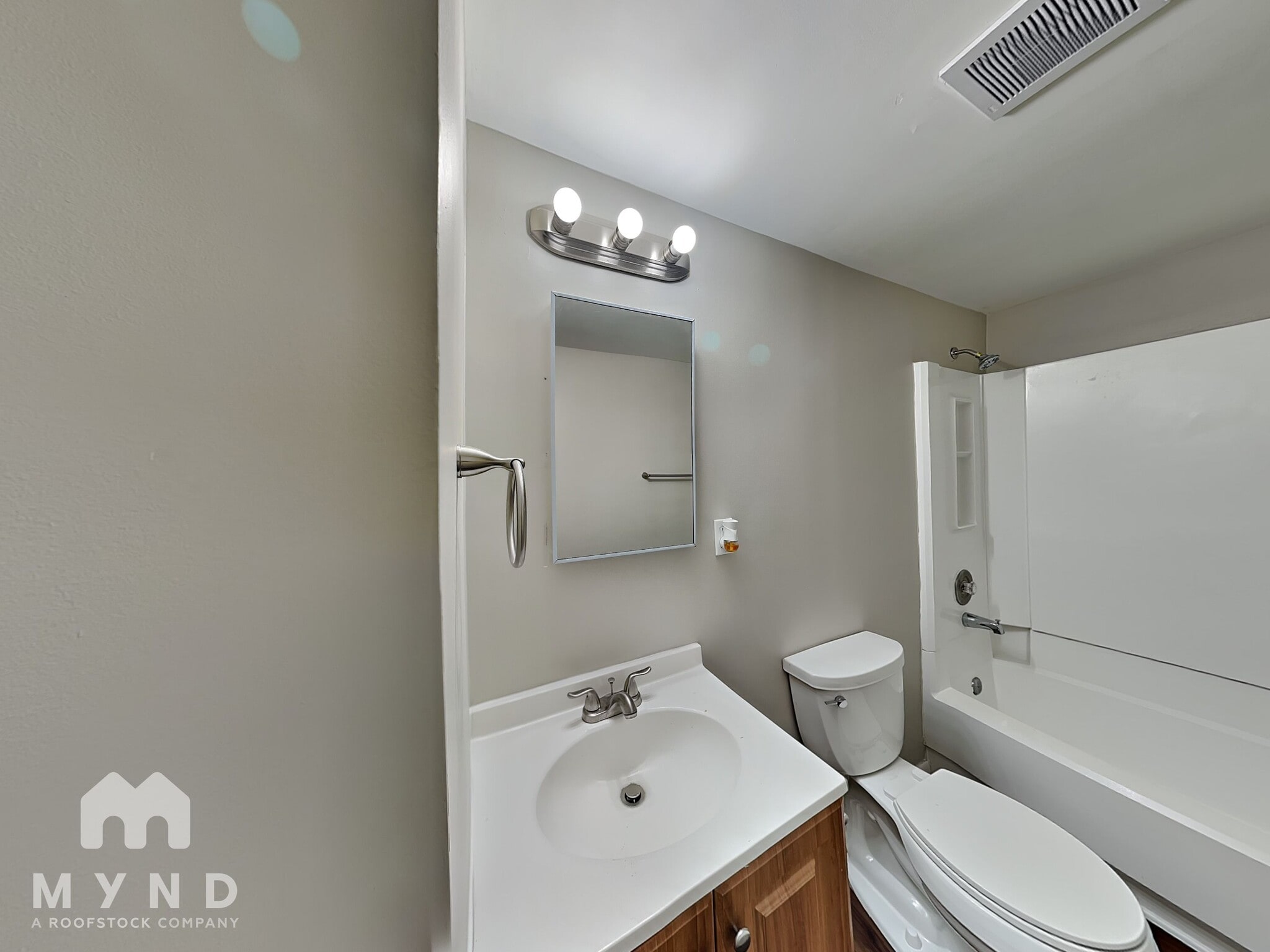 Building Photo - 3033 Rumford Ct