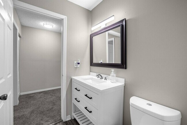 Building Photo - 3807 Gazebo Pond Ln