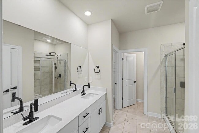 Building Photo - 4513 Duplin Dr