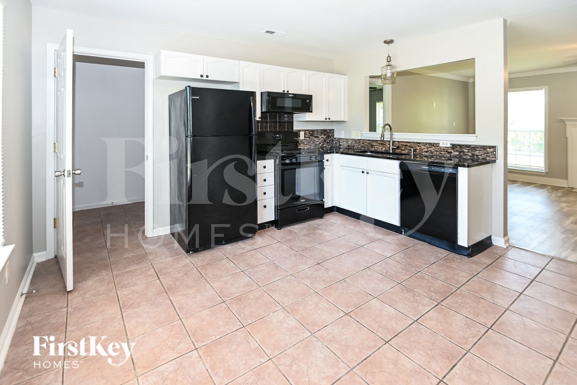 Building Photo - 4190 Ivydale Ave SW