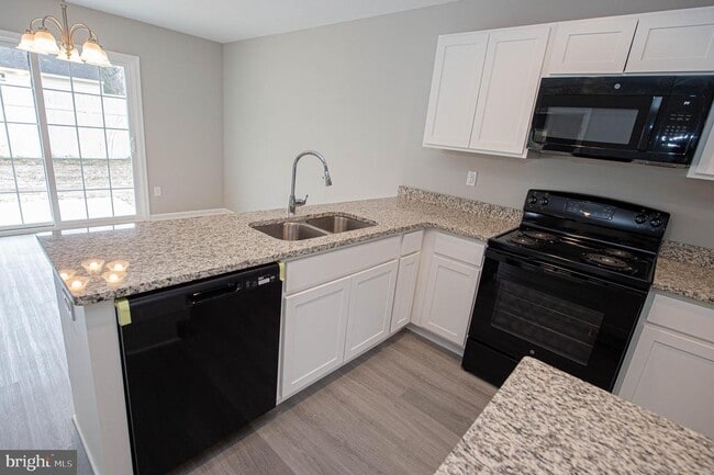 Building Photo - 239 Morgans Ct