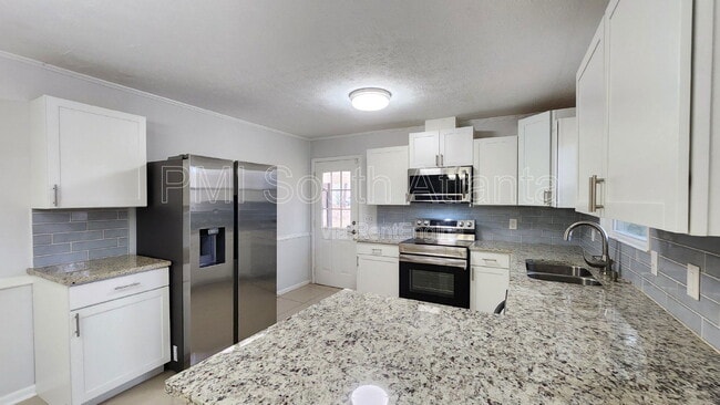 Building Photo - 67 Heron Dr