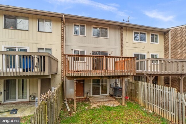 Building Photo - 9419 Horizon Run Rd