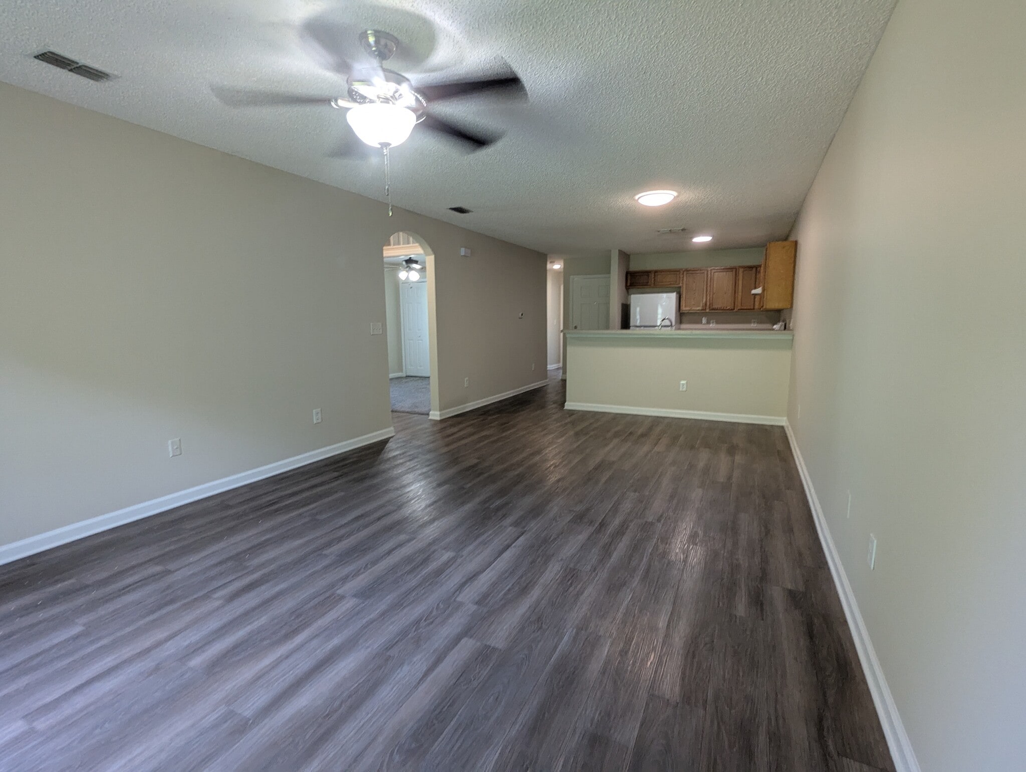 Building Photo - 127 Plantation Point Dr