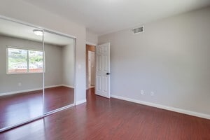 Building Photo - 9813 Medina Dr