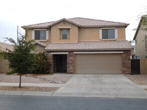 Building Photo - Huge 2700 SFT, Golf-view Community in Villages at Queen Creek!