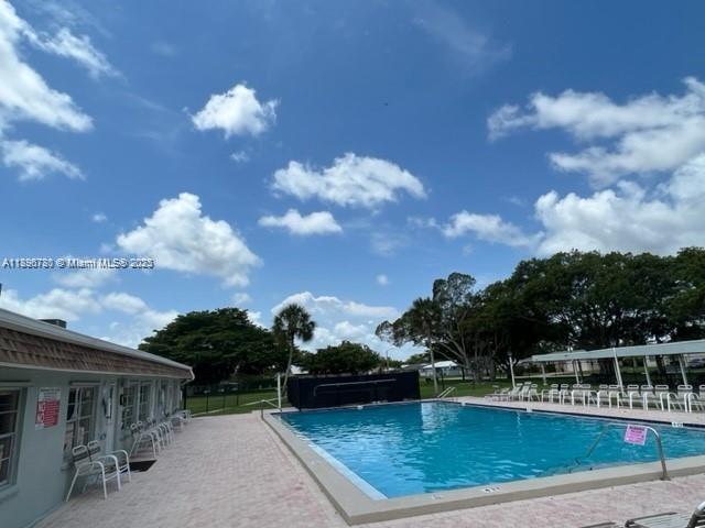 Building Photo - 7305 NW 95th Way