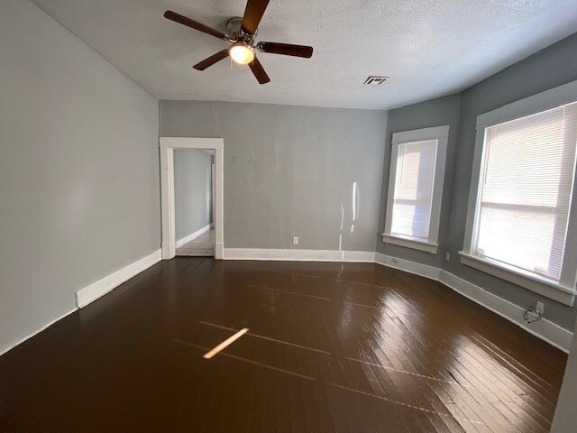 Building Photo - 1119 NW 9th St