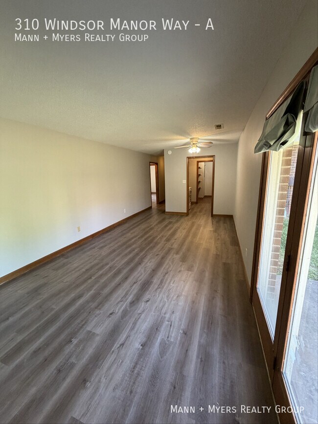 Building Photo - 310 Windsor Manor Way