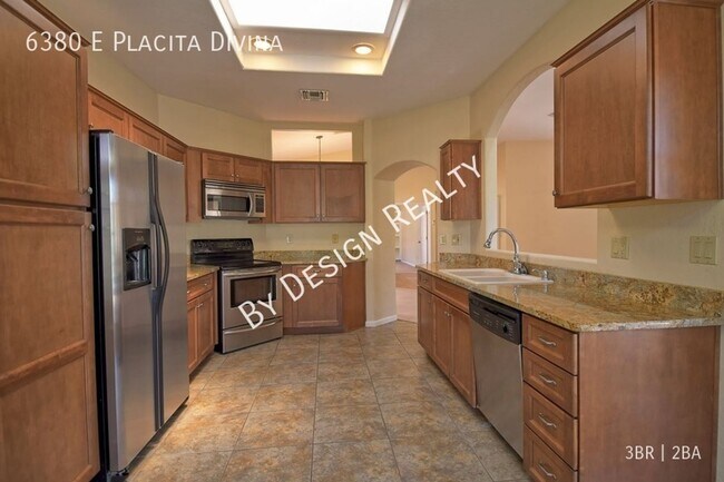 Building Photo - Las Ventanas 3 Bed 2 Bath - Close to Golf,...
