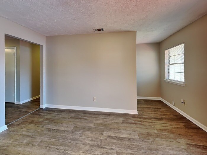 Building Photo - 1749 Big Valley Way