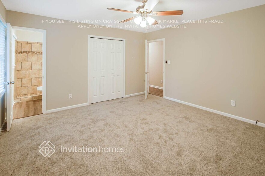 Building Photo - 3916 Amsbury Dr