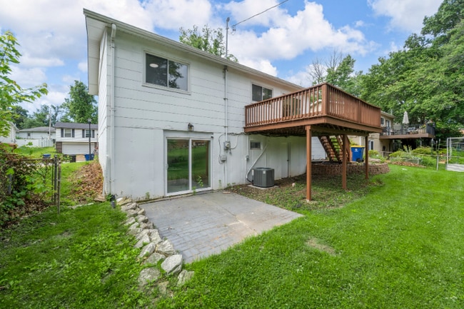 Building Photo - 383 Messina Dr