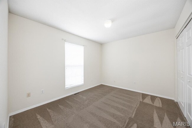 Building Photo - 425 Eagle Terrace Dr