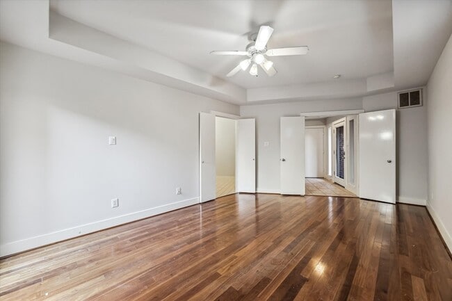 Building Photo - 9710 Riddlewood Ln