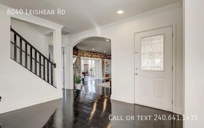 Building Photo - 8040 Leishear Rd