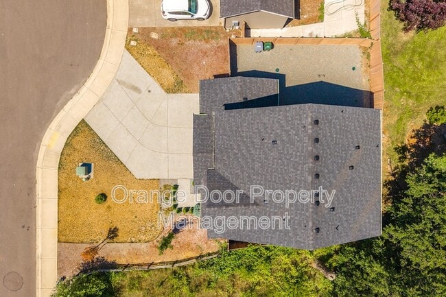 Building Photo - 5611 151st St Ct E