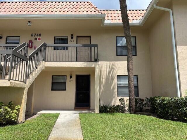 Building Photo - 6748 Palmetto Cir S