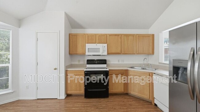 Building Photo - 137 Jerry Lees Trail