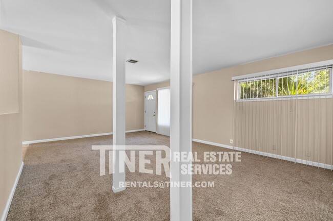Building Photo - 4053 Cornelia Way