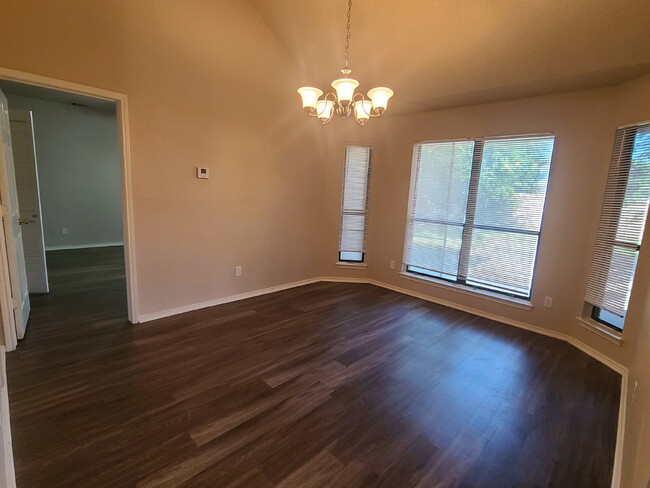 Building Photo - COMING SOON - Cedar Hill: Large 5 Bedroom,...