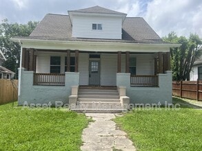 Building Photo - 3043 E 5th Ave