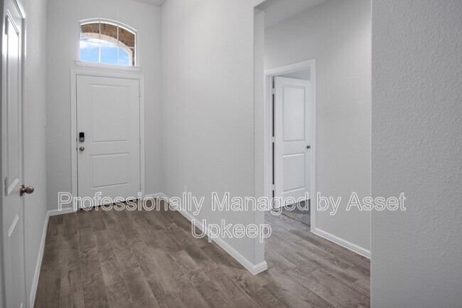 Building Photo - 5504 Gold Pond Dr