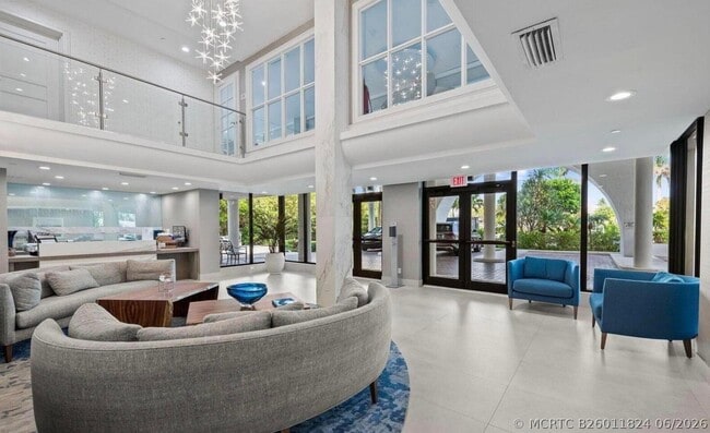 Building Photo - 3450 S Ocean Blvd