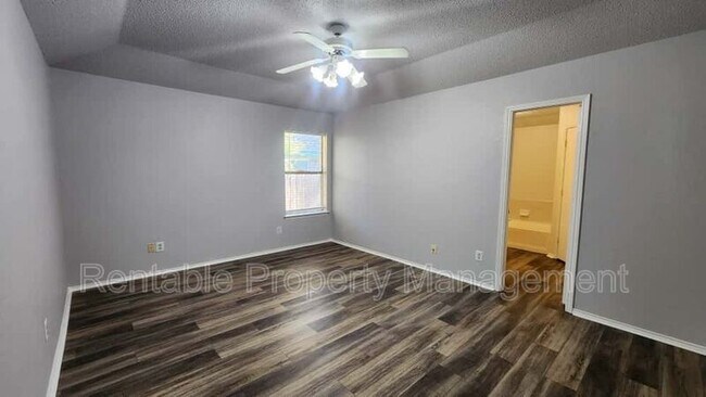 Building Photo - 6717 Copperwood Ct