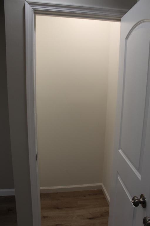 Building Photo - 607 Smith St