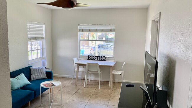 Building Photo - 30 NW 45th St