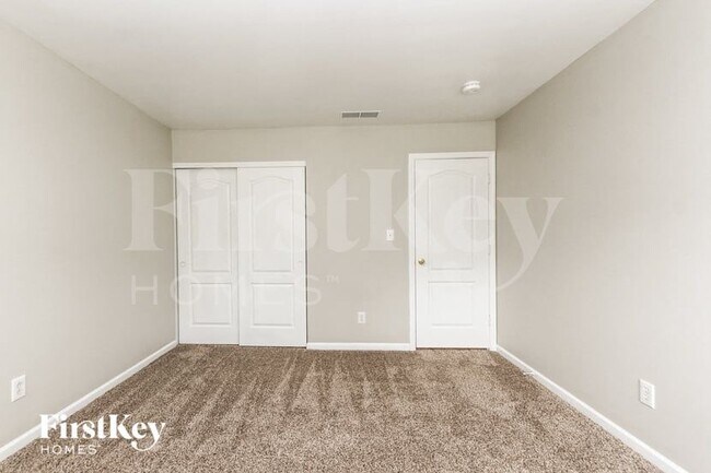 Building Photo - 1795 Valleywood Dr