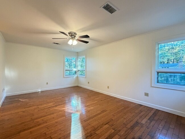 Building Photo - 5 Bed 3 Bath Home in Ruston