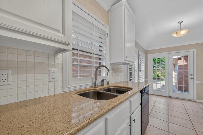 Building Photo - 13919 Aspen Cove Dr
