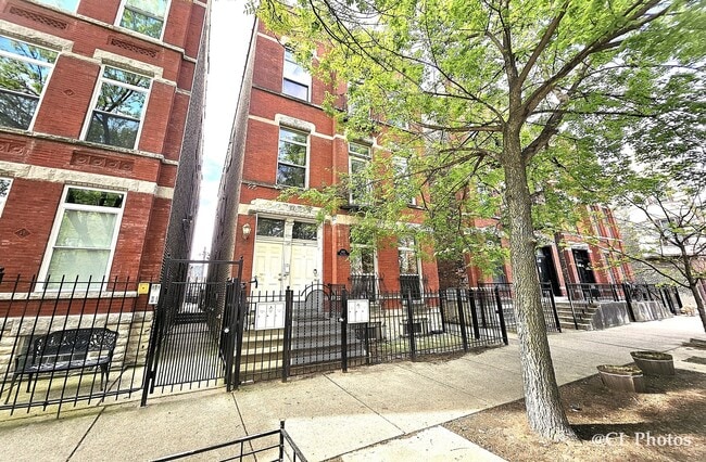 Primary Photo - 1411 W Ohio St