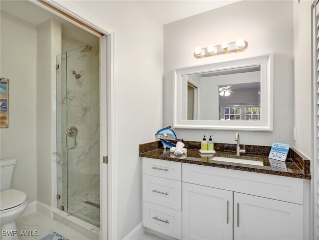 Building Photo - 400 Flagship Dr