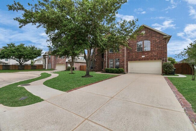 Building Photo - 2523 Sunstone Ln