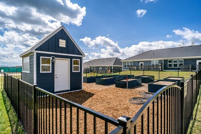 Building Photo - 1588 Port Hills Dr