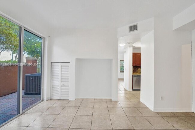 Building Photo - 2316 Coral Reef Ct