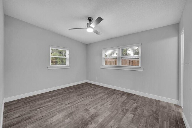 Building Photo - 4020 Ibis Dr