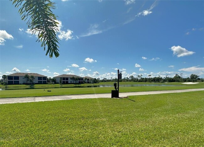 Building Photo - 14040 Heritage Landing Blvd
